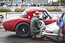 Impressionen vom Goodwood Revival 2017 - Letzte Checks mit Coach (© Antoine Dellenbach, 2017) Impressionen vom Goodwood Revival 2017 - Letzte Checks mit Coach (© Antoine Dellenbach, 2017)