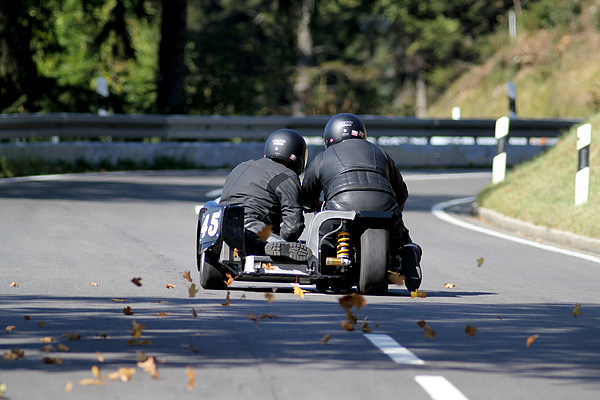 Impressionen vom Jochpass Memorial 2011 - Die Motorrad-Gespanne gehörten mit zu den schnellsten auf der Bergstrecke