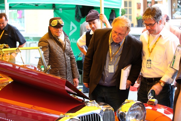 Impressionen von der ADAC Trentino Classic 2013 - bei der Fahrzeugabnahme