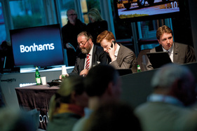 Impressionen von der Bonhams-Versteigerungen Zoute am 11. Oktober 2013 - Konzentration bei der Versteigerung Impressionen von der Bonhams-Versteigerungen Zoute am 11. Oktober 2013 - Konzentration bei der Versteigerung