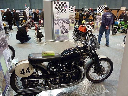 Impressionen von der Bremen Classic Motorshow 2013 - eine Vincent H.R.D. - mit einer Vincent wurde 1948 der US-amerikannische Motorrad-Geschwindigkeitsrekord von 242 km/h aufgestellt