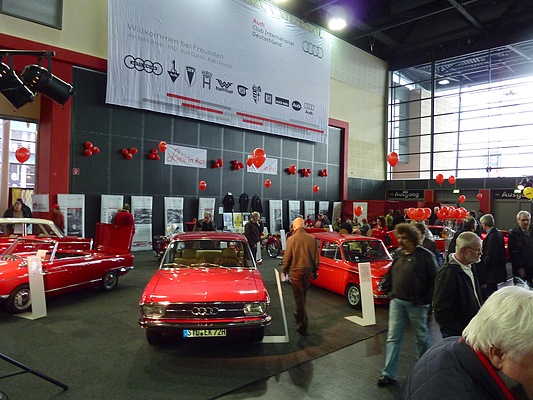 Impressionen von der Bremen Classic Motorshow 2013 - schöne Fahrzeuge auf dem Stand des Audi Club International
