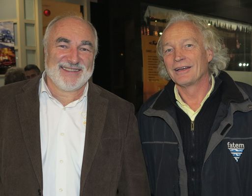 Bild Impressionen von der Buchvernissage «Les Suisses au Mans 2013» - René Desbaillets (links) und Heinz Hofer