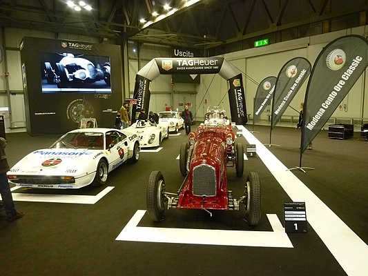 Impressionen von der Milano Autoclassica 2013 - historische Rennwagen auf symbolisiertem Grid