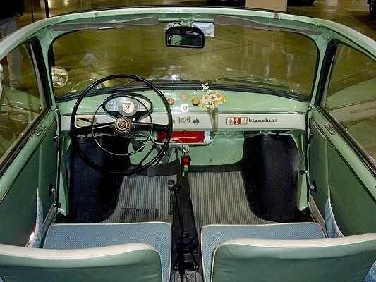 Impressionen von der Milano Autoclassica 2013 - hübsch aufgemachte Autobianchi Bianchina