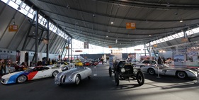 Impressionen von der Retro Classics Stuttgart 2011 - Bosch Rennwagenschau Impressionen von der Retro Classics Stuttgart 2011 - Bosch Rennwagenschau
