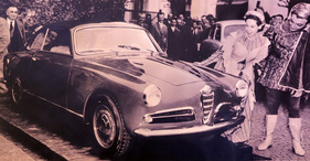 Impressionen von der Rétromobile Paris 2014 - 60 Jahre Alfa Romeo Giulietta - ein Bild aus der Zeit, ausgestellt am Alfa-Clubstand