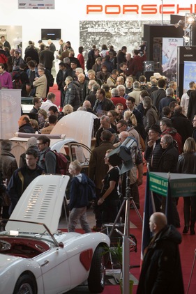 Impressionen von der Rétromobile Paris 2014 - Die Halle wurde grösser, das Gedränge blieb