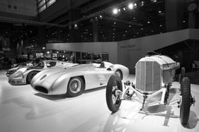Impressionen von der Rétromobile Paris 2014 - Mercedes Benz feiert 120 Jahre Motorsport