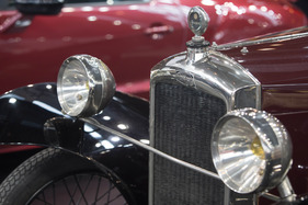 Impressionen von der Rétromobile Paris 2014 - Peugeot Vorkriegsromantik