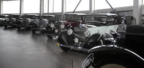 Impressionen von der Sonderausstellung 2012/2013 "Luxus und Sport - Rolls-Royce und Bentley" im Pantheon in Muttenz bei Basel Impressionen von der Sonderausstellung 2012/2013 "Luxus und Sport - Rolls-Royce und Bentley" im Pantheon in Muttenz bei Basel