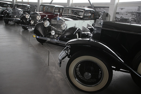 Impressionen von der Sonderausstellung 2012/2013 "Luxus und Sport - Rolls-Royce und Bentley" im Pantheon in Muttenz bei Basel