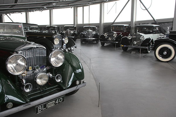 Impressionen von der Sonderausstellung 2012/2013 "Luxus und Sport - Rolls-Royce und Bentley" im Pantheon in Muttenz bei Basel