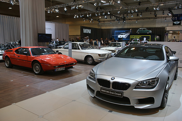 Impressionen von der Techno Classica 2013 - auf dem BMW-Stand gab es altes und neues Blech zu sehen
