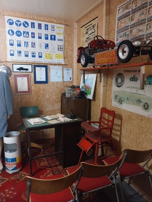 In der Fahrschule... – Zu Besuch in der Sammlung Hilker