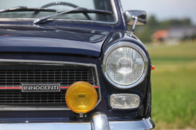 Innocenti I5 (1971) - klassische Rundleuchten