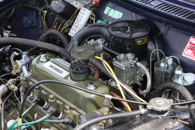 Innocenti IM3 S (1967) - Vierzylinder-OHV-Motor