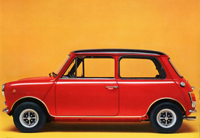 Innocenti Mini Cooper 1300 (1973) - optisch kaum Unterschiede zum englischen Mini