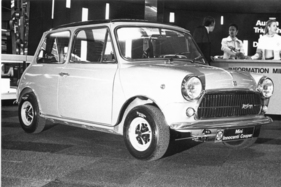 Innocenti Mini Cooper (1973) - der British Leyland Ableger aus Italien ist für 11'400 Franken zu haben - am Genfer Automobilsalon von 1973