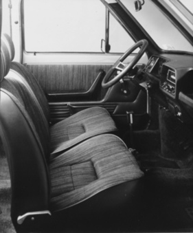 Innocenti Mini De Tomaso (1978) - Blick ins Interieur