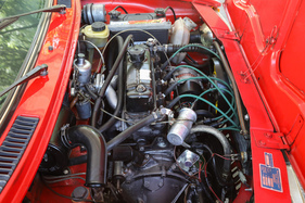 Innocenti Mini De Tomaso (1978) - das Getriebe ist unter dem Motor
