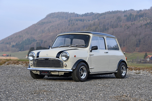Innocenti Mini Minor 850 (1967) - als Lot 63 angeboten an der Versteigerung der Oldtimer Galerie Toffen am 22. März 2025
