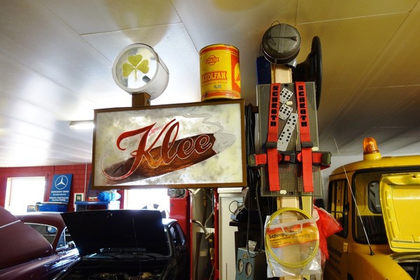 Interessante Mischung: Zigarren und Sechspunktgurte – Zu Besuch in der Sammlung Hilker