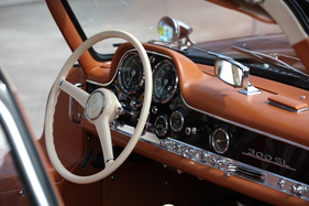 Interieur des Mercedes Benz 300 SL Flügeltürers - Eindrücke DolderClassics vom 7. September 2014