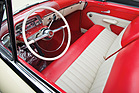 Interieur des Mercury Monterey Convertible (1954) - angeboten als Lot 164 an der RM Auction "Don Davis Collection" am 27. April 2013