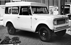 International Scout (1968) - nun mit Zweikreisbremse, gezeigt mit einem Aufbau der Basler Karosseriefirma Wenger - Genfer Autosalon 1968