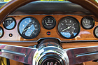 Iso Grifo GL Series I by Bertone (1968) - Veglia-Instrumente informieren über die Befindlichkeit der Technik