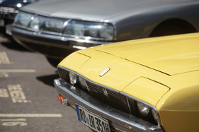 Iso Rivolta Lele (1972) - Klappen über den Scheinwerfern - V8- und I6-Hybrid-Treffen Kemptthal 2020