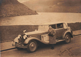 Rétromobile 2014 mit Sonderausstellung der Maharadscha-Fahrzeuge