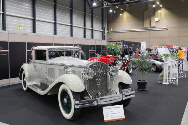 Isotta-Fraschini Cabriolet Valentino (1927) - auf dem Stand der Fondation Renaud - Swiss Classic World Luzern 2019