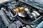 Der 115 SAE-PS starke XC hatte einen Vergaser mehr, der XG zusätzlich einen DOHC-Kopf für 125 SAE-PS.