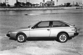 Isuzu Impulse (1983) - seine Form gestaltete Giorgetto Giugiaro, hier die US-Version
