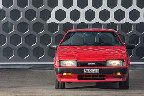 Isuzu Piazza Turbo (1990) - 165,5 cm breit
