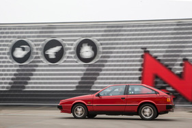 Isuzu Piazza Turbo (1990) - die europäische Version war mit 431 cm Länge 7,5 cm kürzer als die US-Variante "Impulse" Isuzu Piazza Turbo (1990) - die europäische Version war mit 431 cm Länge 7,5 cm kürzer als die US-Variante "Impulse"