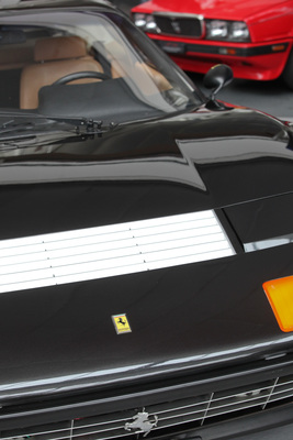 Italienische Sportwagen erfolgreich verkauft - Ferrari 512 BB und Maserati Biturbo - Versteigerung der Oldtimer Galerie Toffen am 20. Oktober 2018
