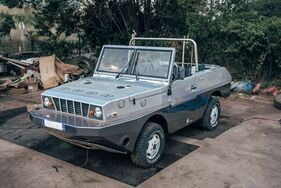 Iveco Terramare 4x4 Amphibious (2010) - als Lot 106 an der Artcurial-Versteigerung "Garden Party In Saint-Tropez" 2025