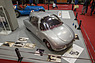 JPW (1946) - Wimilles erster Versuch, einen wirklich fortschrittliches Personenwagen zu bauen - Rétromobile Paris 2018 (© Daniel Reinhard, 2018) JPW (1946) - Wimilles erster Versuch, einen wirklich fortschrittliches Personenwagen zu bauen - Rétromobile Paris 2018 (© Daniel Reinhard, 2018)