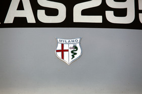 JWF Milano GT (1962) - das Milano-Wappen kennzeichnet den Fahrzeugtyp - kein Alfa-Wappen