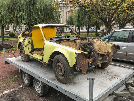 Ja, das war einmal ein Alfa Romeo GT Junior Zagato - jetzt ist er ein Restaurierungsobjekt - Oldtimerbörse Spa 2016
