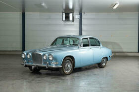 Jaguar 420 Sports Saloon (1967) - als Lot 107 angeboten an der Bonhams Spring Motoring Online Versteigerung vom 21. bis 31. März 2022 Jaguar 420 Sports Saloon (1967) - als Lot 107 angeboten an der Bonhams Spring Motoring Online Versteigerung vom 21. bis 31. März 2022
