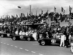 Jaguar C-Type (1953) - on the occasion of the 24 Hours of Le Mans 1953