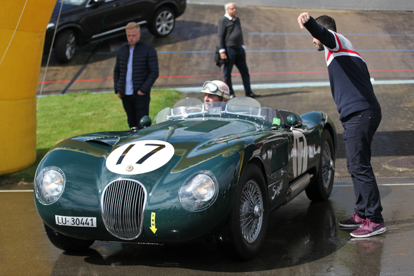 Jaguar C-Type Nachbau trotzt dem Regen - Dolder Classics Mai 2017
