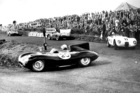 Bild: Jaguar D Type (1954) - RAC TT mit Stirling Moss im D-Type - gefolgt von C-Type