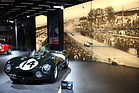 Jaguar D Type (1954) - XKD 501 - dieser Typ siegte bei den 24 Stunden von Le Mans der Jahre 1955, 1956 und 1957 in der Kategorie über 5 Liter - in der Sonderschau Le Mans am Genfer Automobilsalon 2014