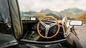 Jaguar D-Type (1956) – Kurt nach der Auslieferung trug er zeitweise eine grössere Frontscheibe