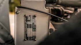 Jaguar D-Type (1956) – Von Marston Excelsior stammt der Kühler